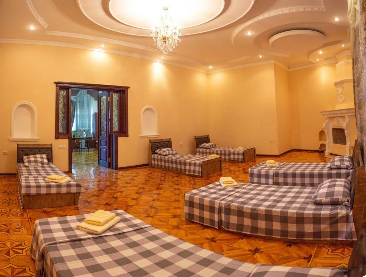 Oreon Inn Hotel ทาชเคนต์ ภายนอก รูปภาพ