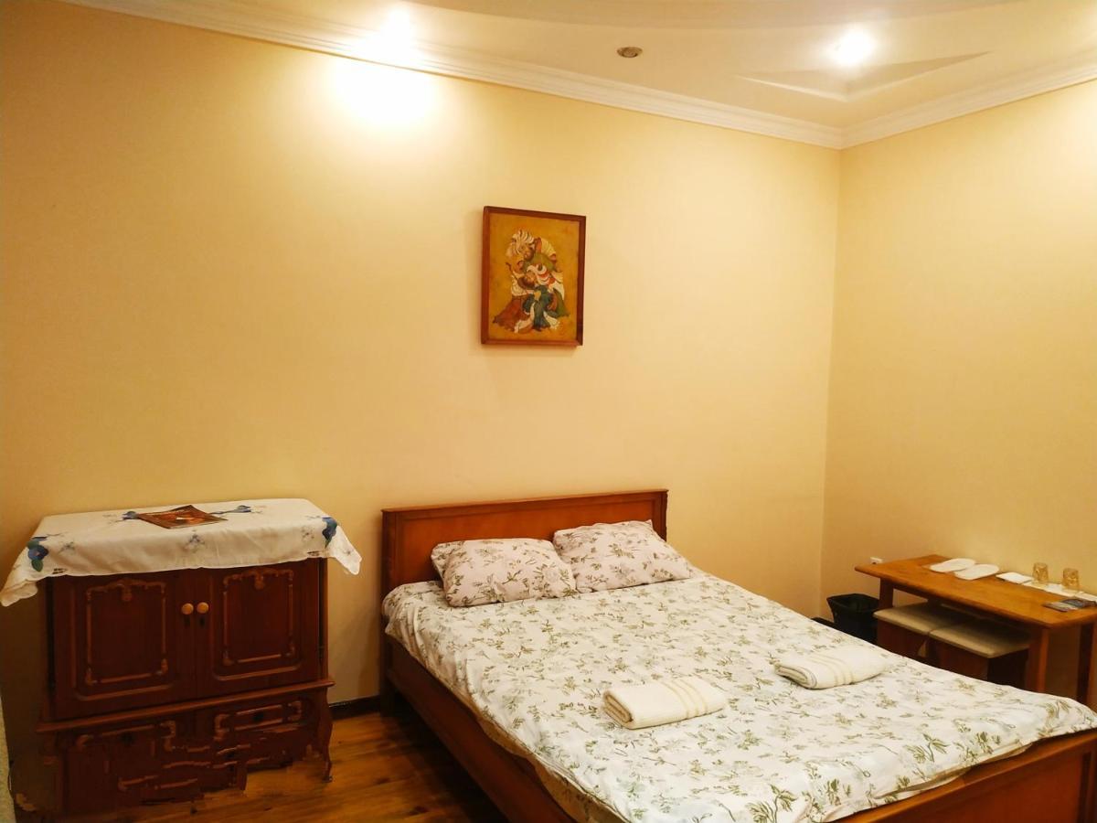 Oreon Inn Hotel ทาชเคนต์ ภายนอก รูปภาพ