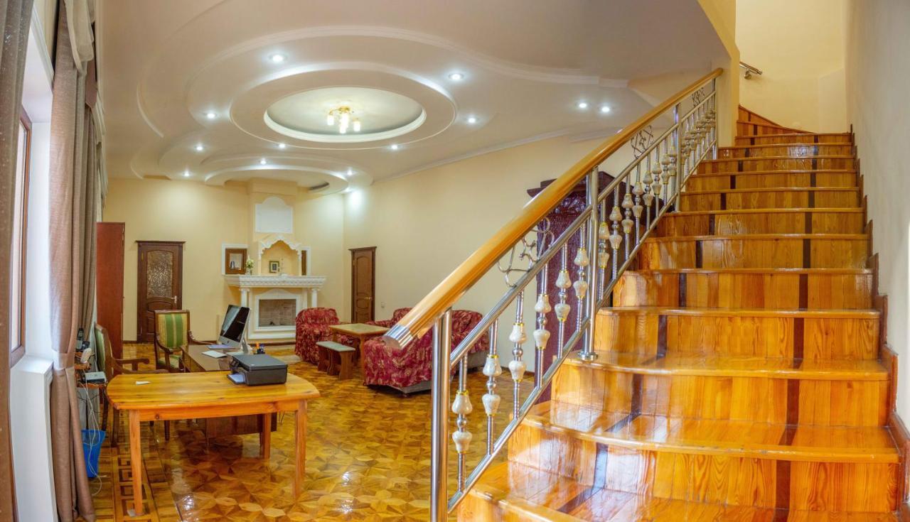 Oreon Inn Hotel ทาชเคนต์ ภายนอก รูปภาพ