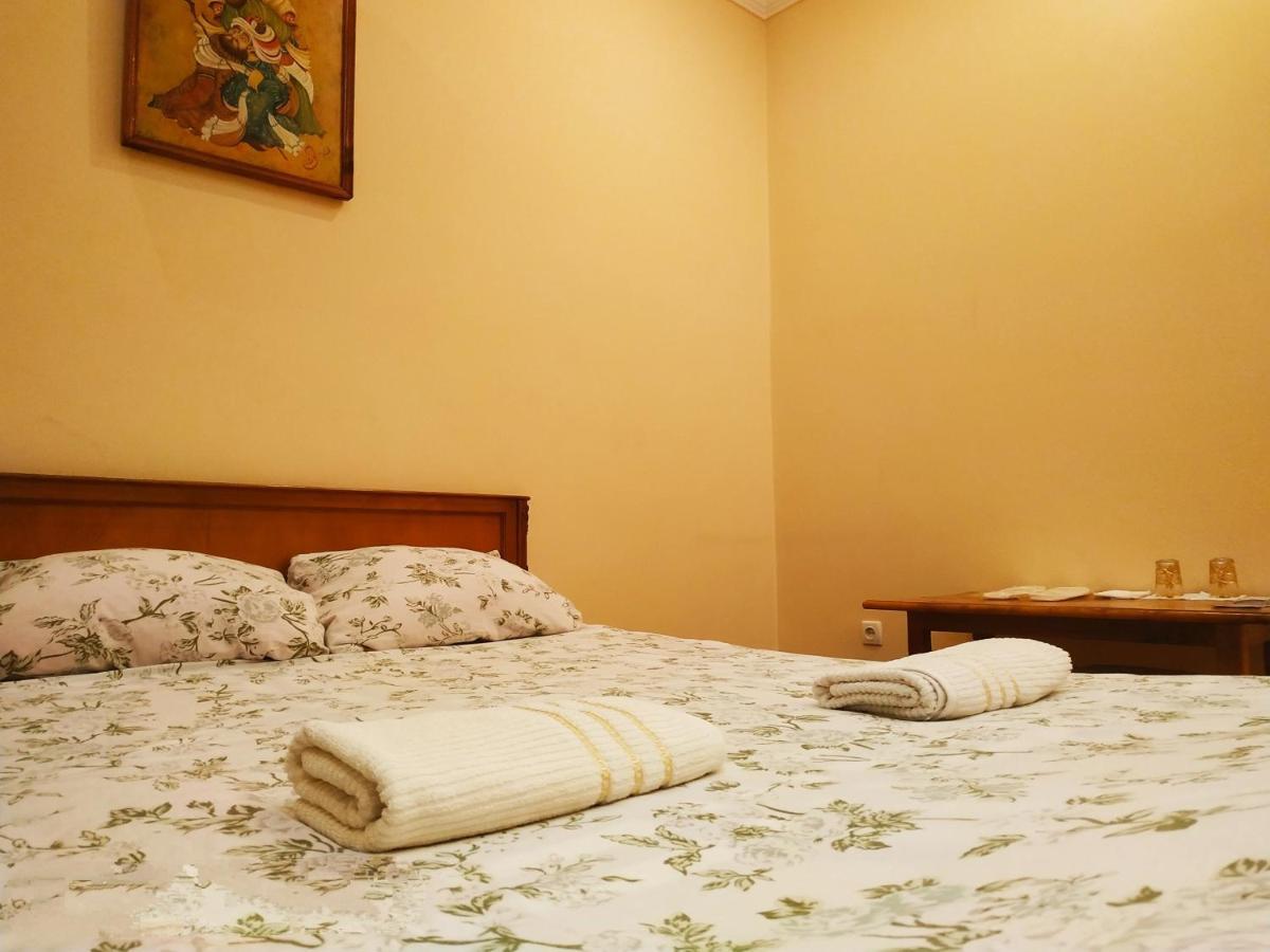 Oreon Inn Hotel ทาชเคนต์ ภายนอก รูปภาพ